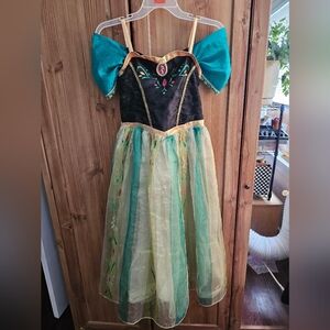 EUC Frozen 2 Princess Anna Gown From Disney Store Size 9/10